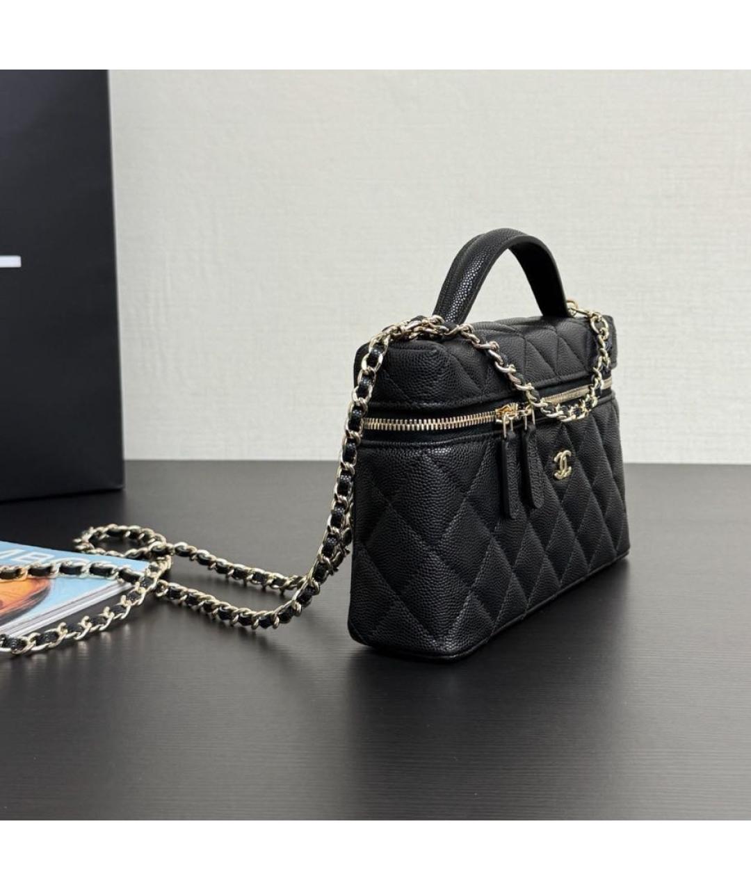 CHANEL Черная кожаная сумка через плечо, фото 4