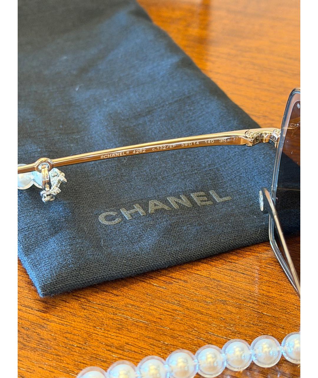 CHANEL Золотые металлические солнцезащитные очки, фото 9