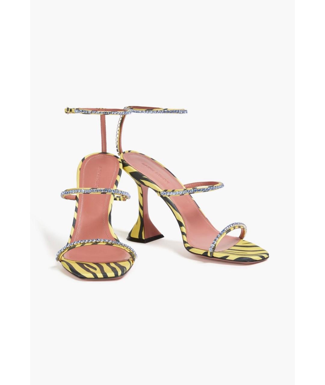 Amina Muaddi Желтые текстильные босоножки, фото 2
