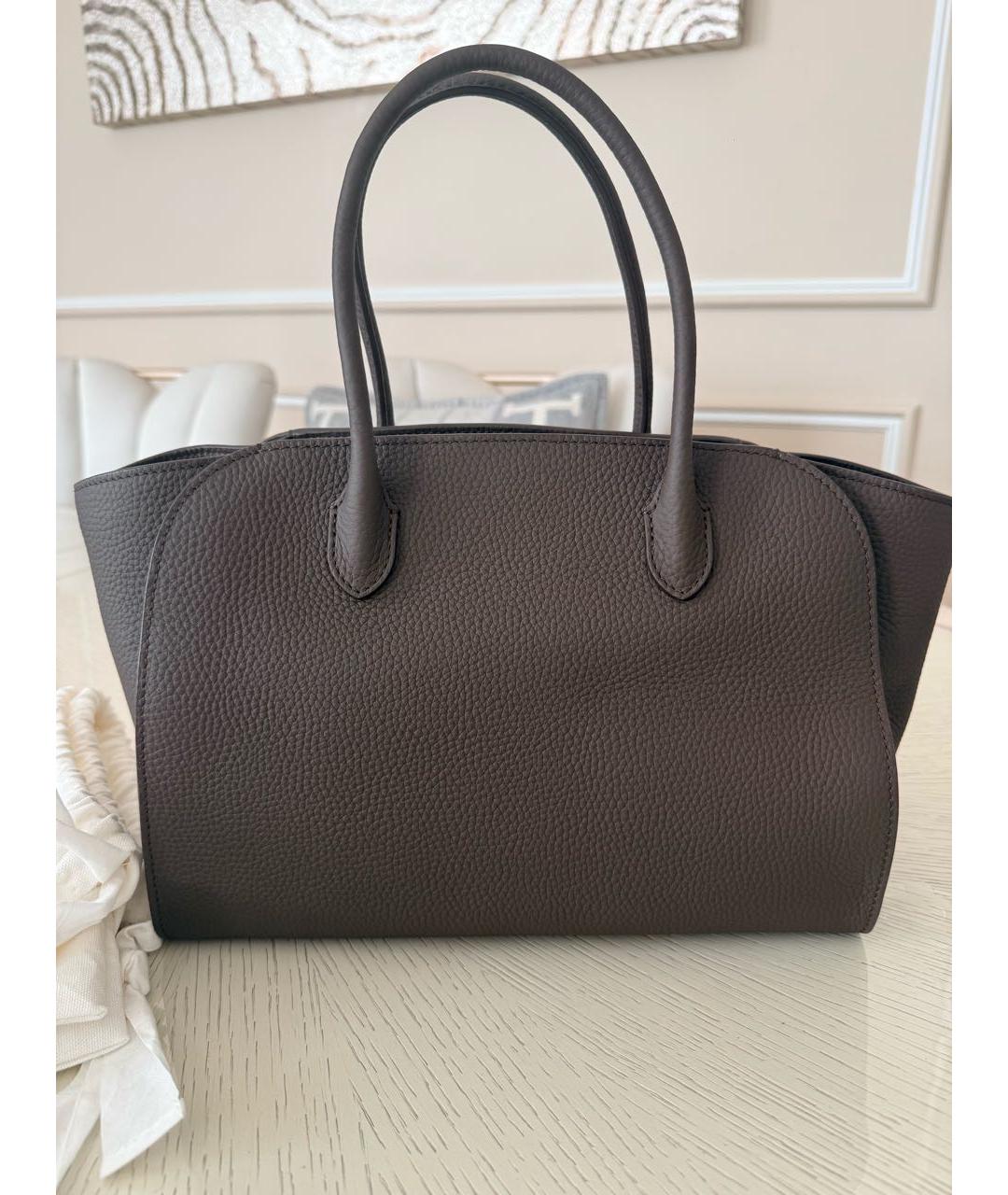 THE ROW Коричневая кожаная сумка с короткими ручками, фото 5