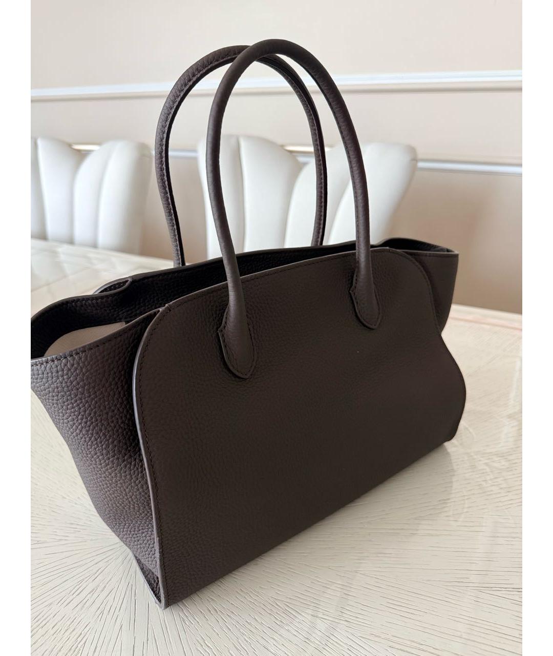 THE ROW Коричневая кожаная сумка с короткими ручками, фото 2