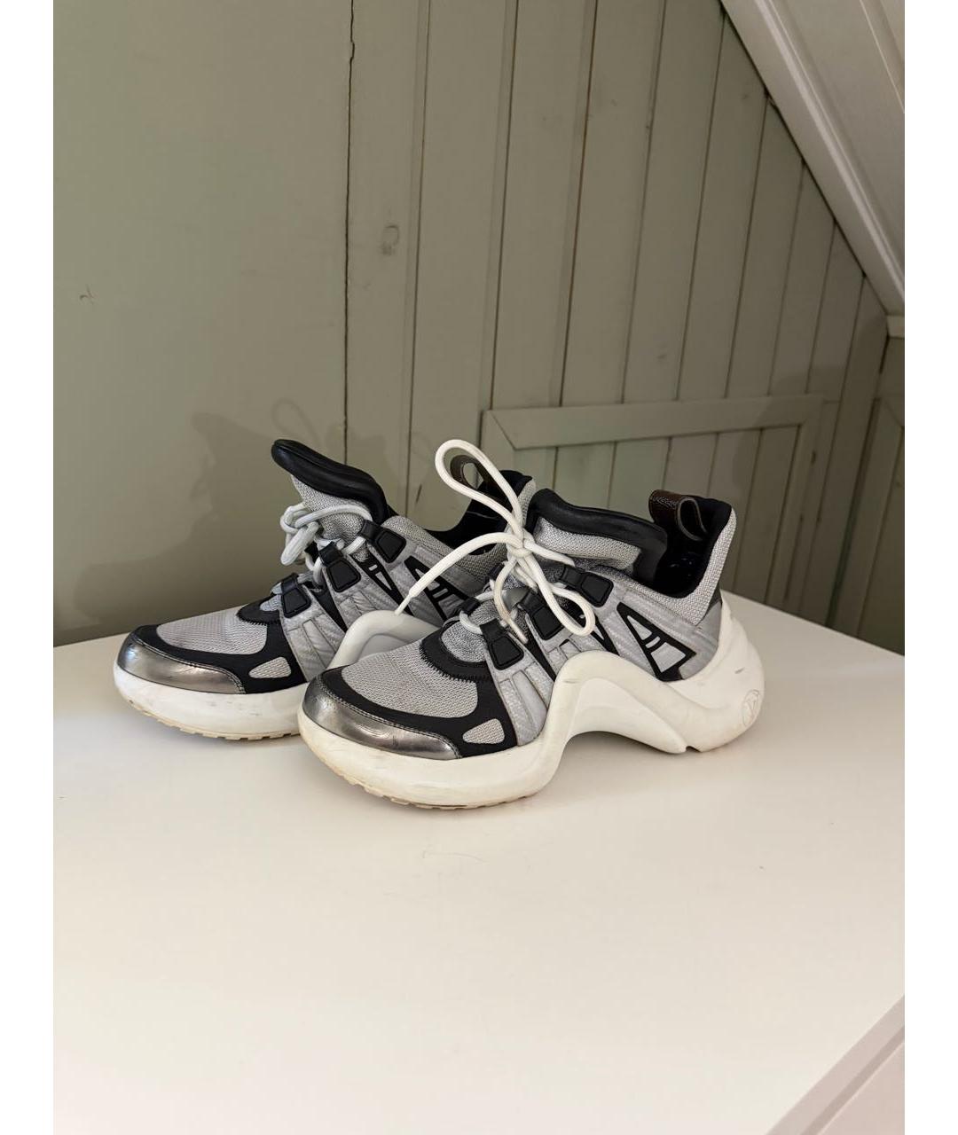 LOUIS VUITTON Серые кроссовки, фото 5