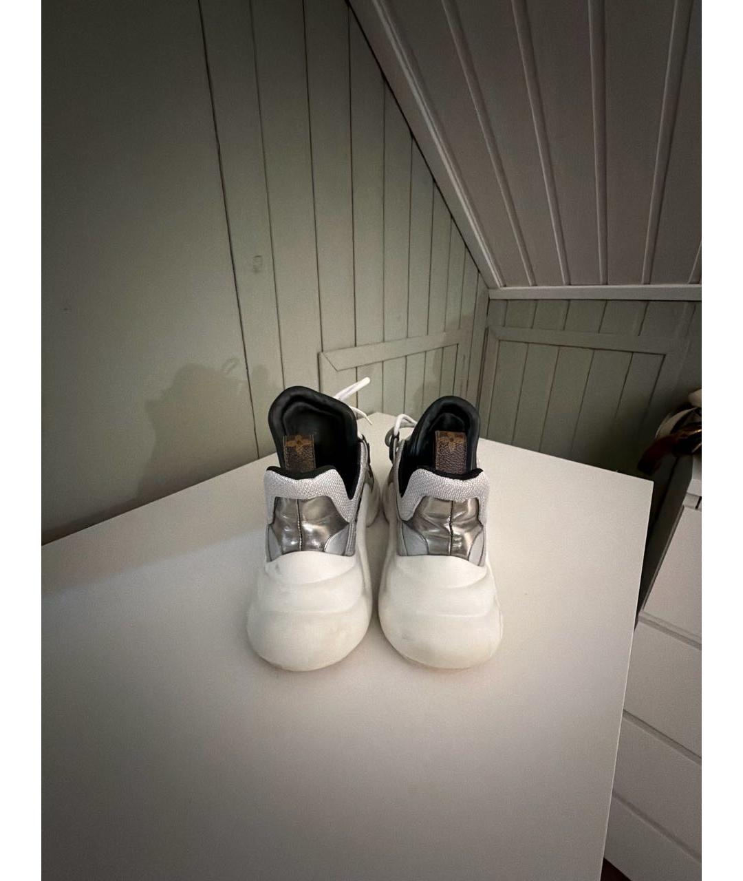 LOUIS VUITTON Серые кроссовки, фото 4