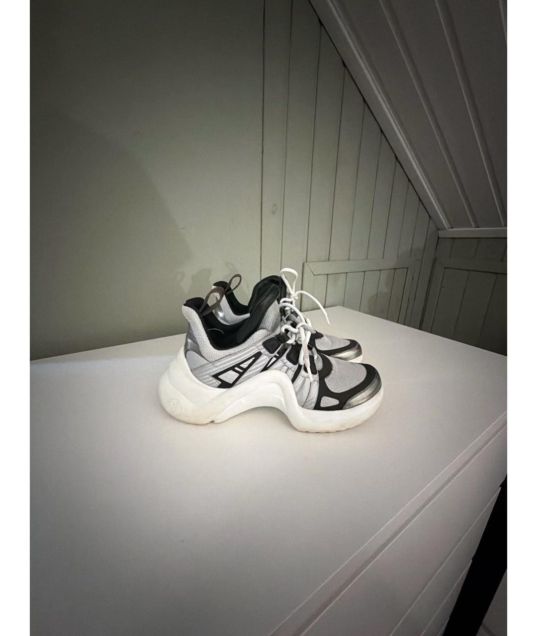 LOUIS VUITTON Серые кроссовки, фото 6