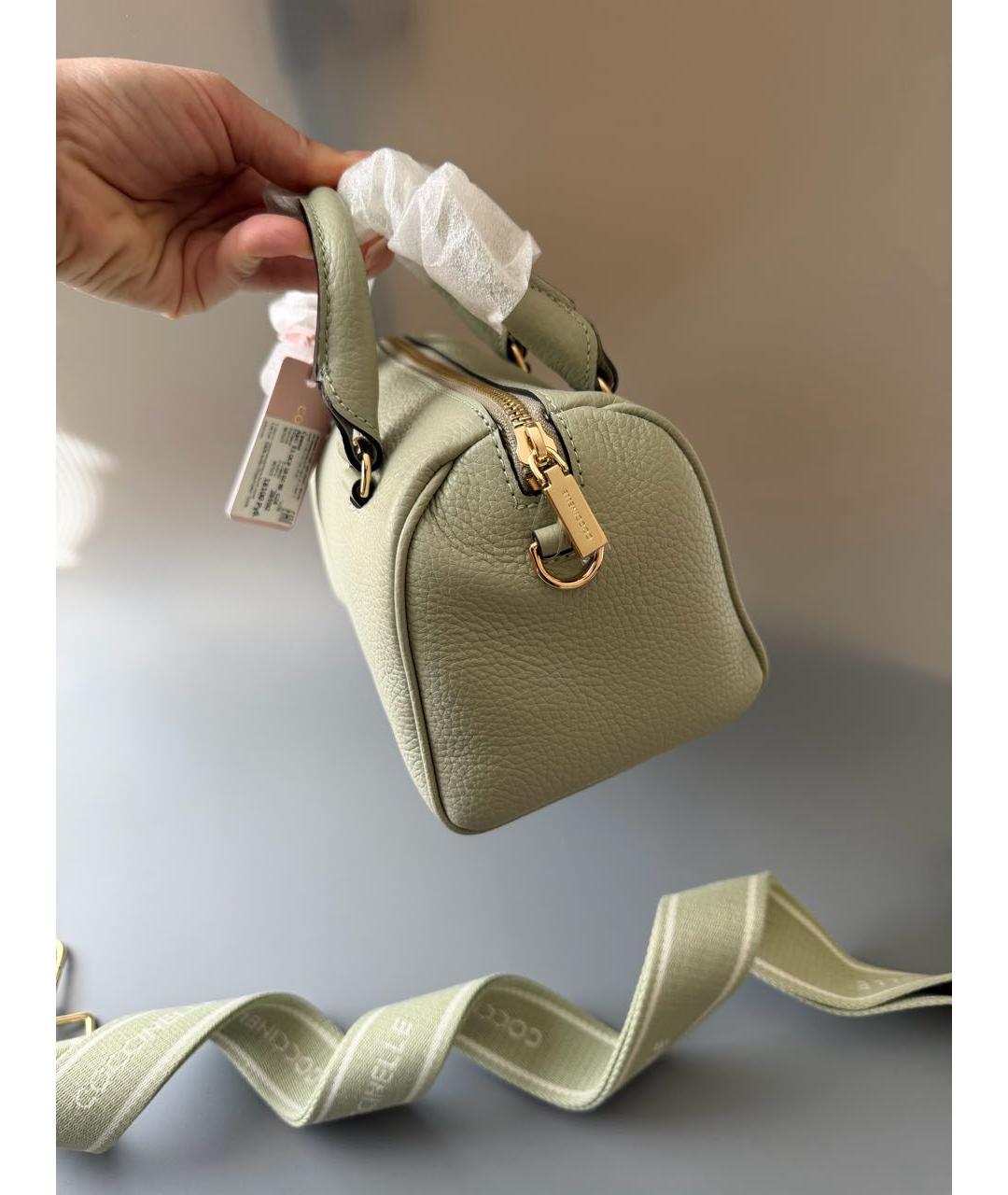 COCCINELLE Салатовая кожаная сумка с короткими ручками, фото 3