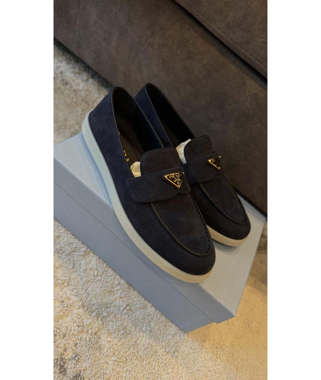 PRADA Темно-синие замшевые лоферы, фото 5