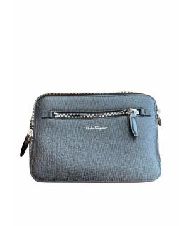 FERRAGAMO Сумка на плечо