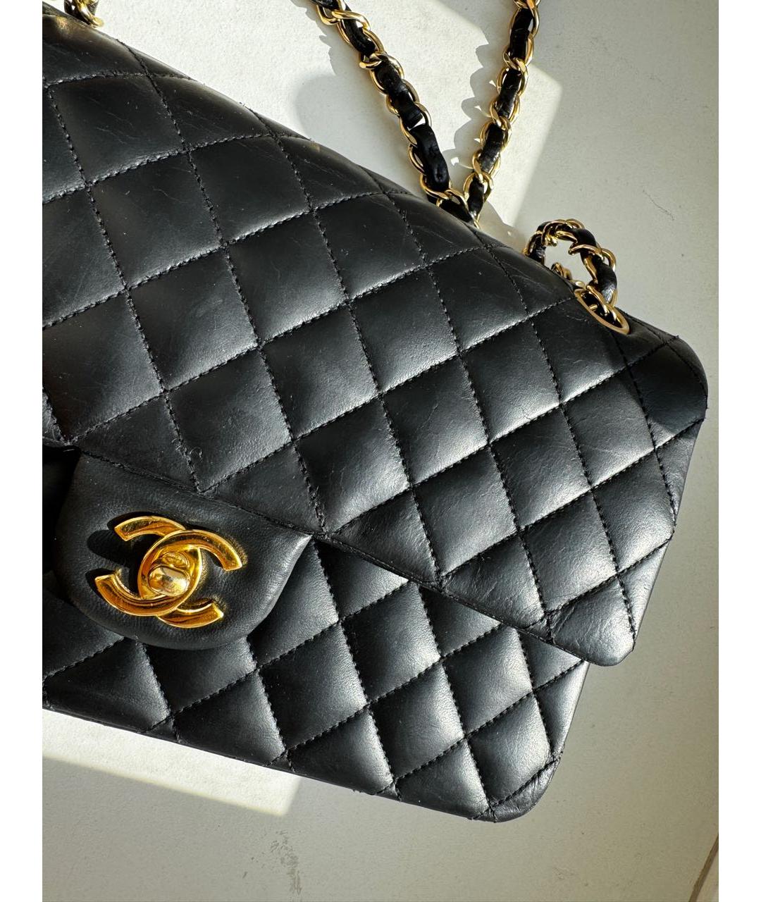 CHANEL Черная кожаная сумка через плечо, фото 5
