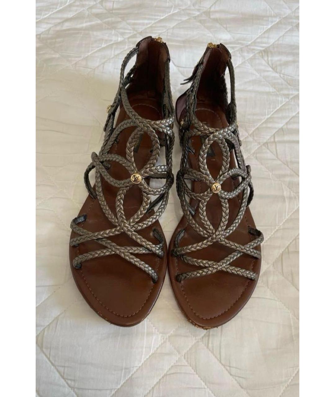 LOUIS VUITTON Коричневые кожаные сандалии, фото 2