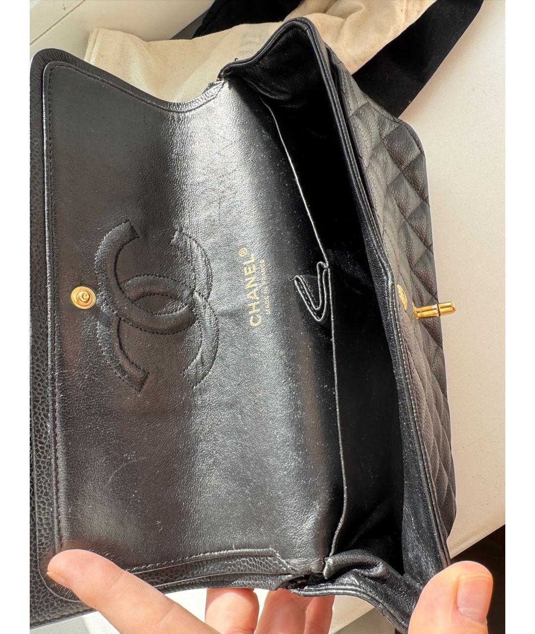 CHANEL Черная кожаная сумка через плечо, фото 6