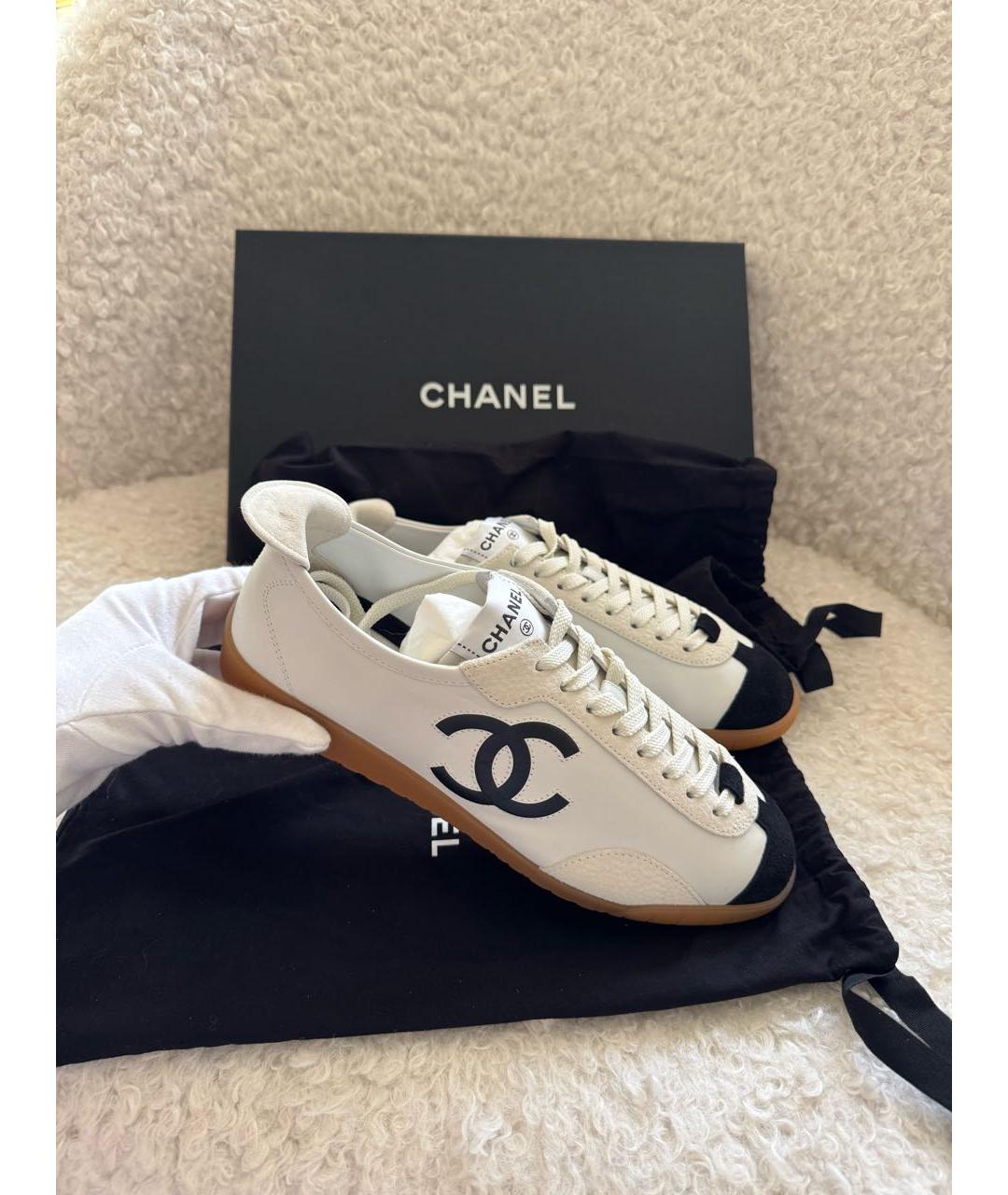 CHANEL Белые кожаные кеды, фото 5