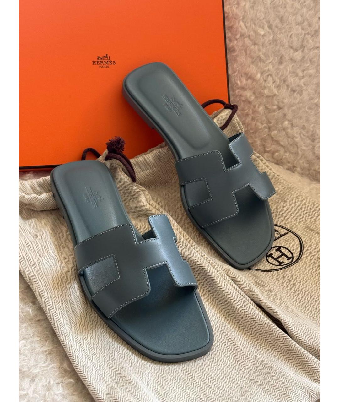 HERMES Голубые кожаные шлепанцы, фото 3