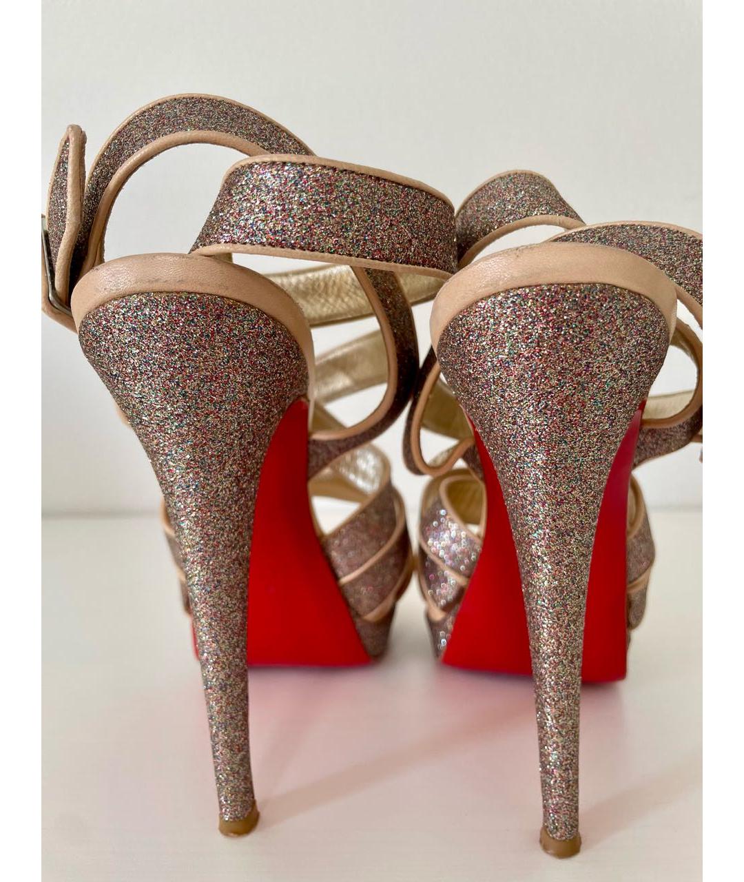 CHRISTIAN LOUBOUTIN Золотые босоножки, фото 4