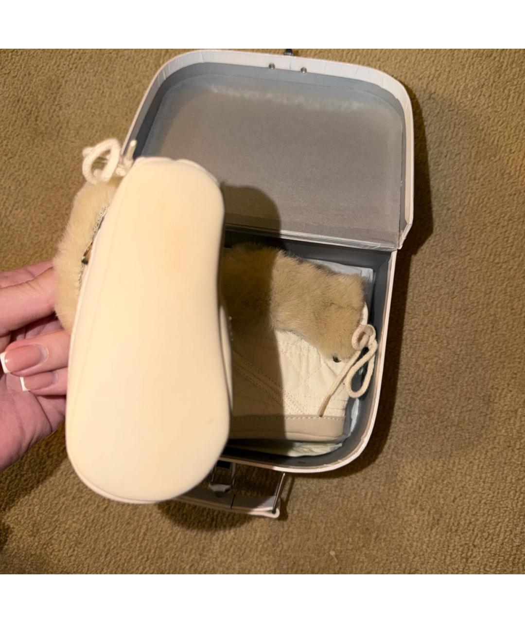 CHRISTIAN DIOR Бежевые кожаные пинетки, фото 3