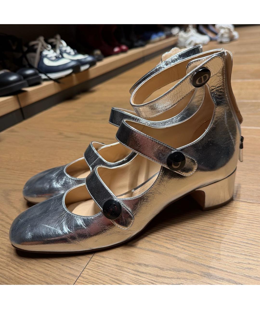 CHRISTIAN DIOR Серебряные кожаные босоножки, фото 2