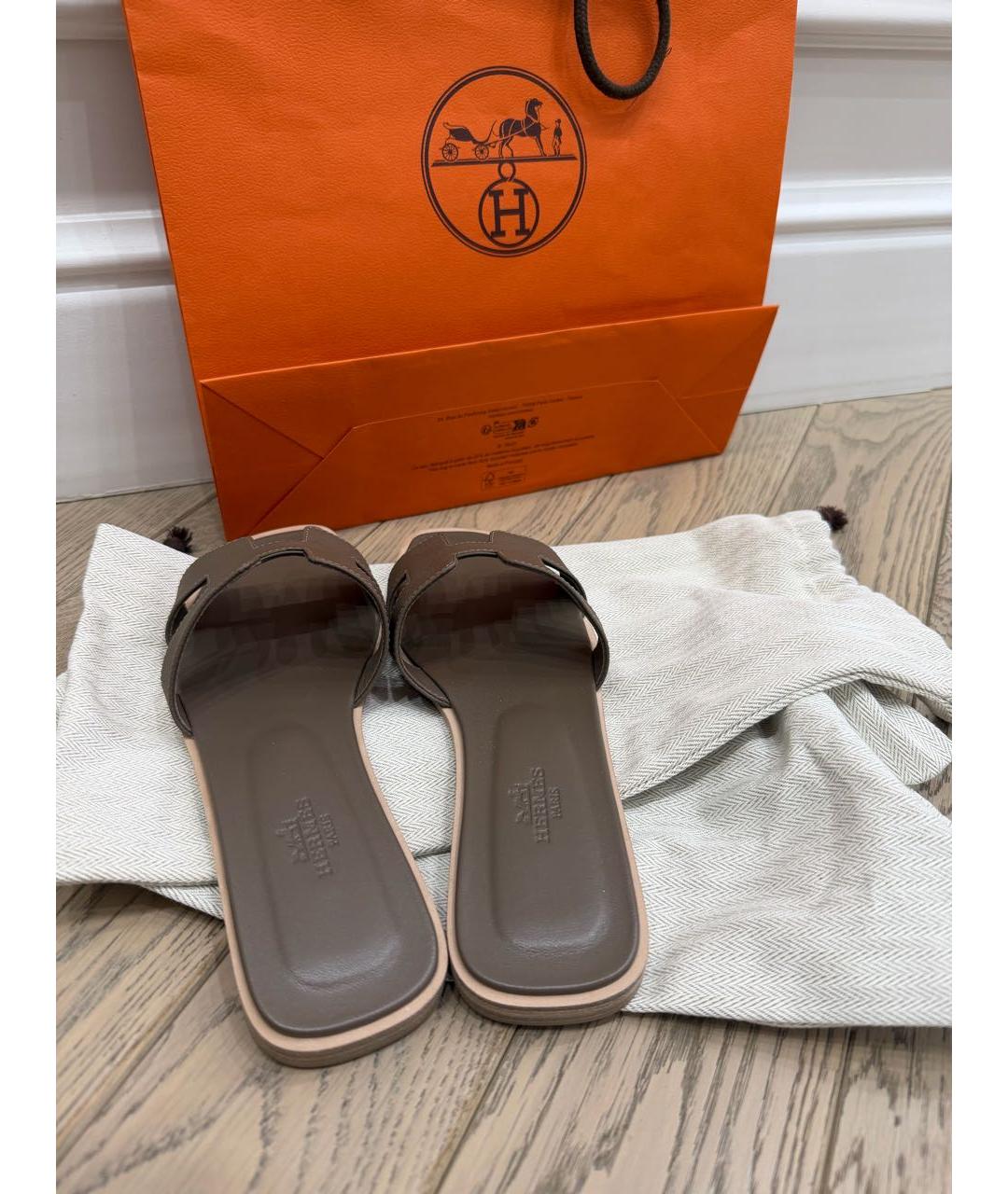HERMES Серые кожаные шлепанцы, фото 3