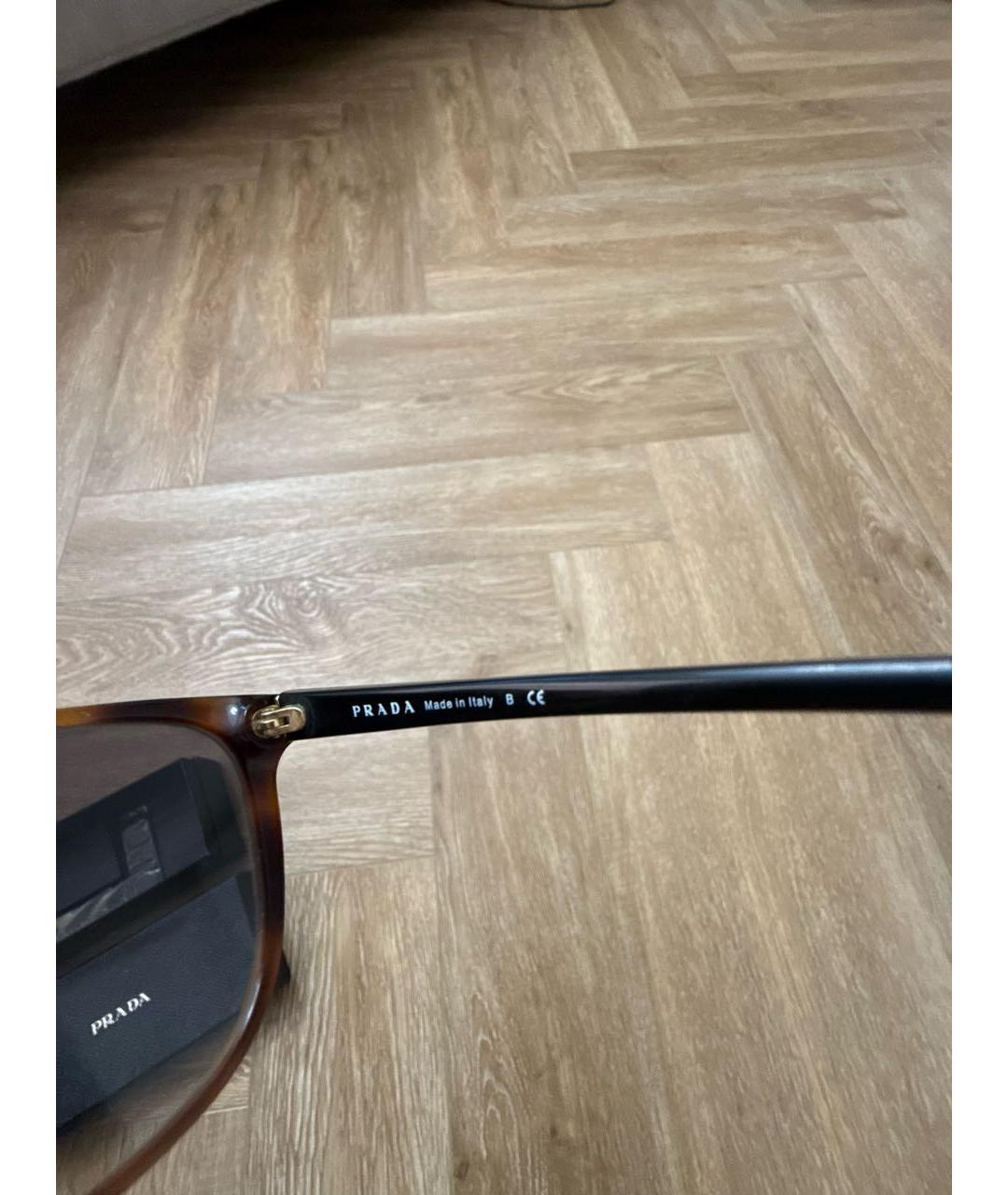 PRADA Коричневые пластиковые солнцезащитные очки, фото 6