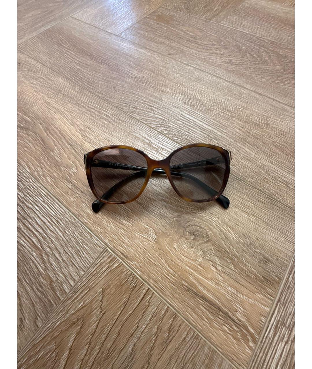 PRADA Коричневые пластиковые солнцезащитные очки, фото 7