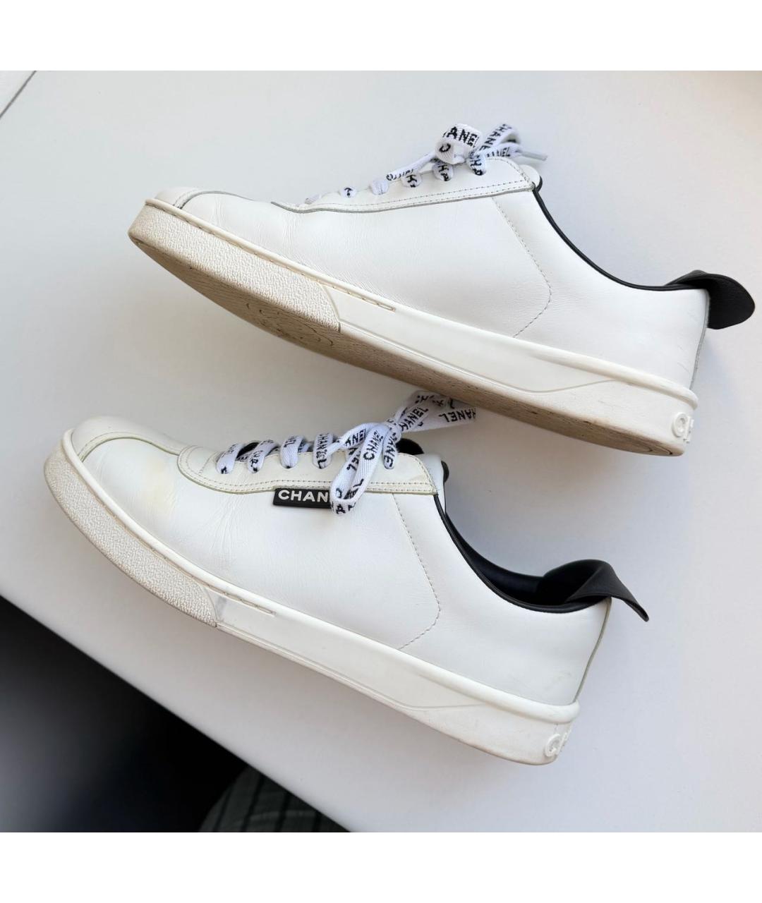 CHANEL Белые кожаные кроссовки, фото 6