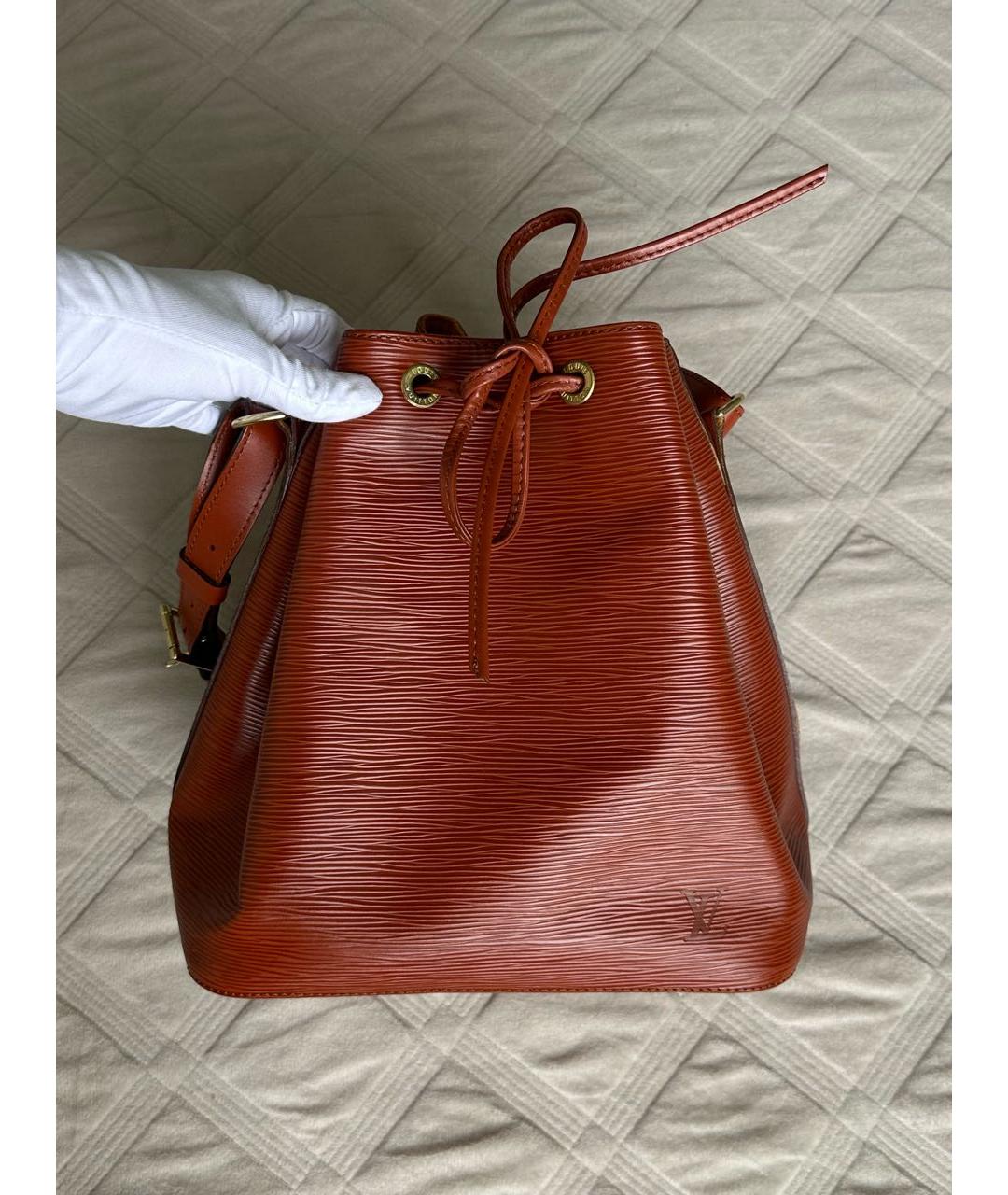 LOUIS VUITTON Красная кожаная сумка через плечо, фото 4