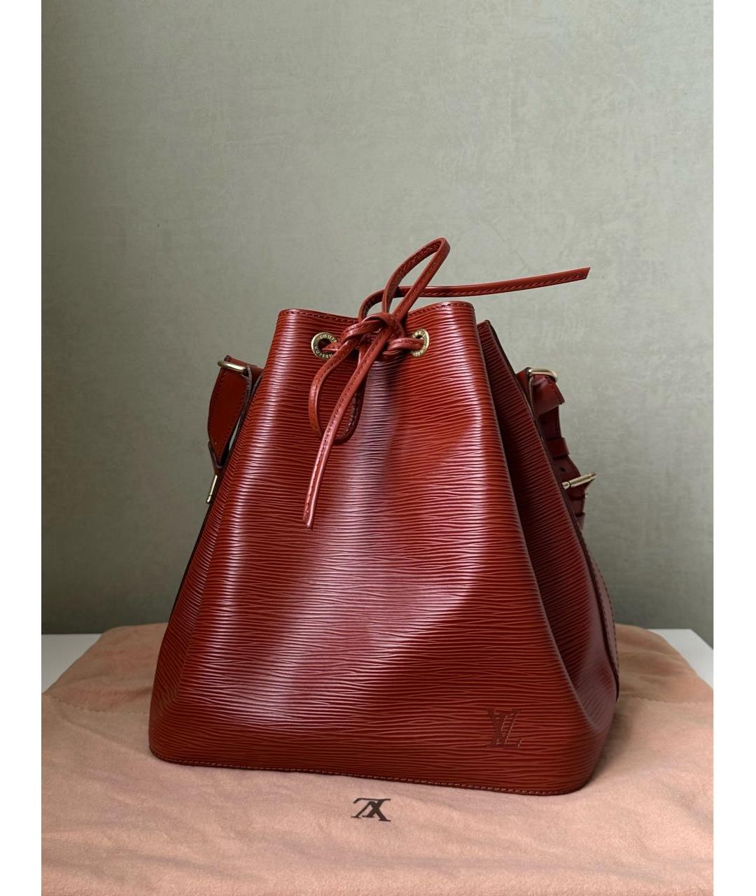 LOUIS VUITTON Красная кожаная сумка через плечо, фото 9