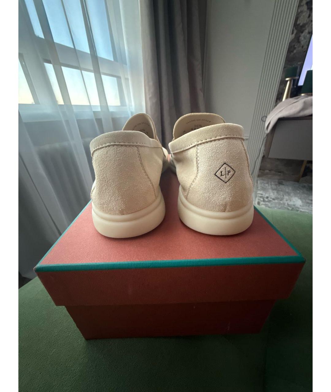 LORO PIANA Бежевые замшевые лоферы, фото 4