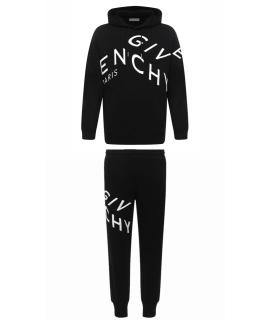 GIVENCHY Спортивные костюмы
