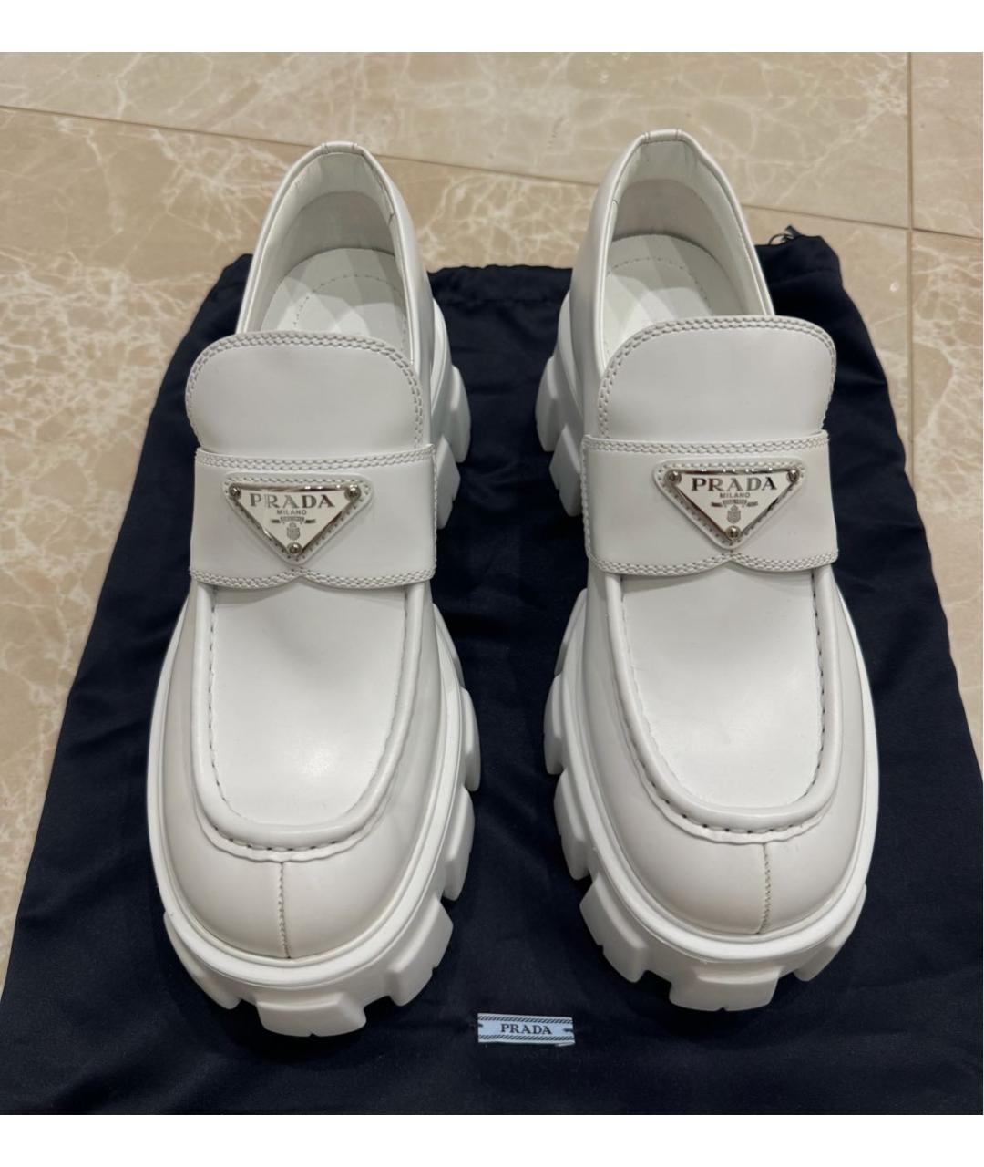 PRADA Белые кожаные лоферы, фото 2
