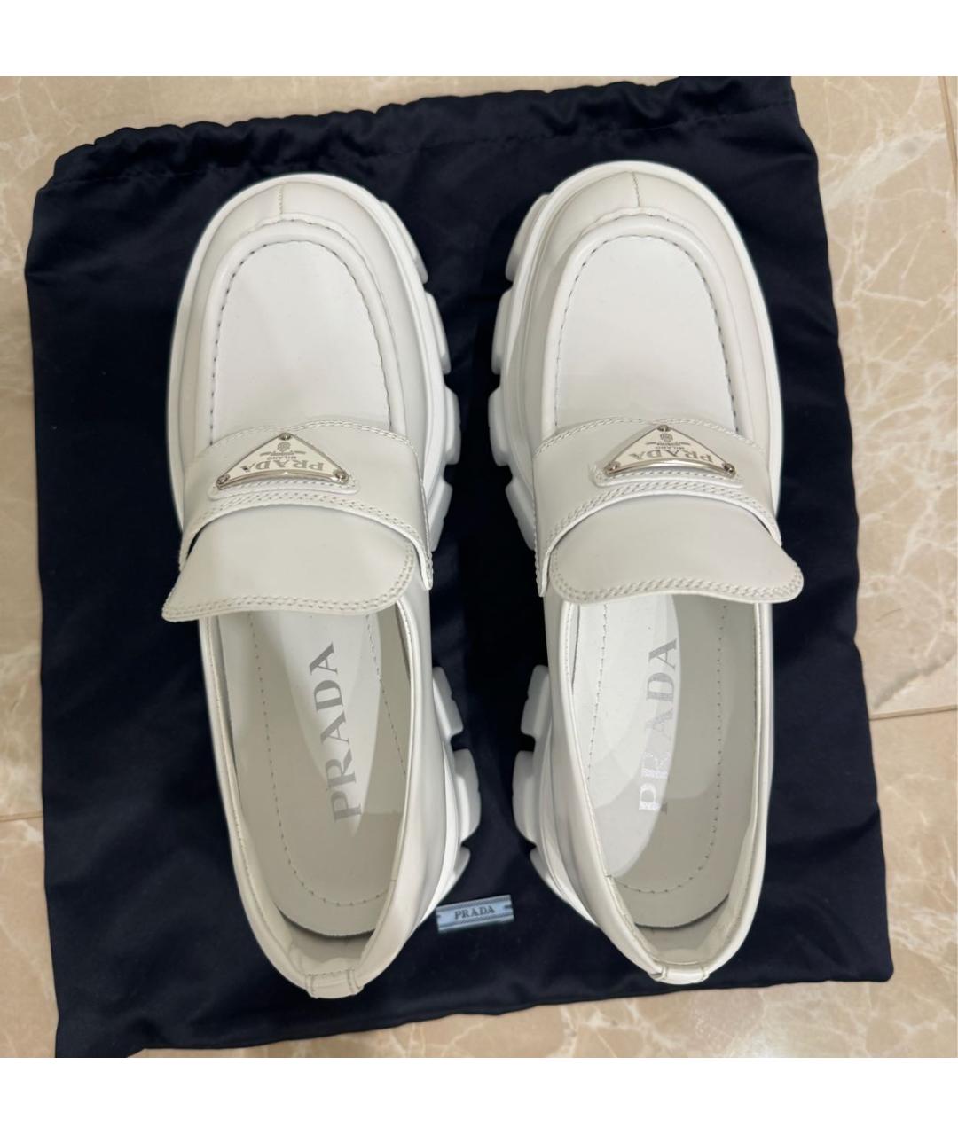PRADA Белые кожаные лоферы, фото 3