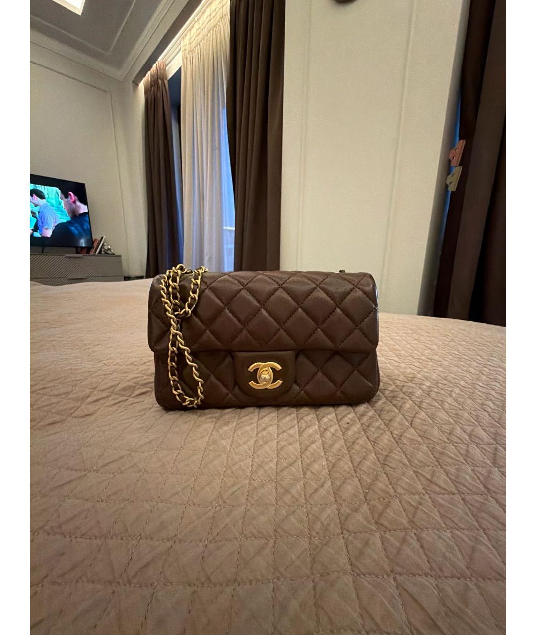 CHANEL Коричневая кожаная сумка через плечо, фото 5