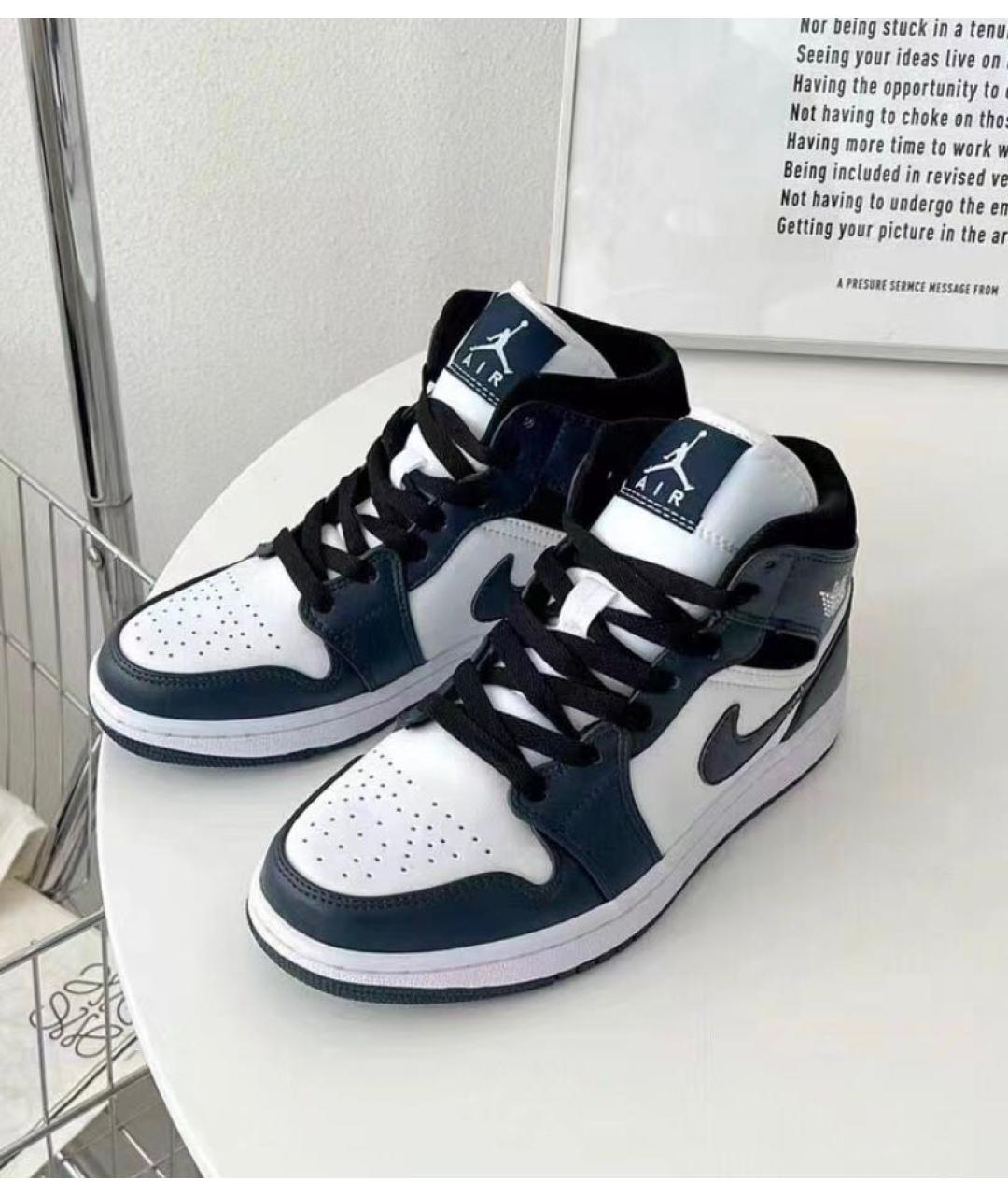 JORDAN Темно-синие кожаные кеды, фото 2