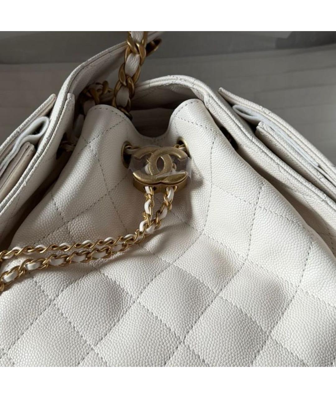 CHANEL Белая кожаная сумка на плечо, фото 4