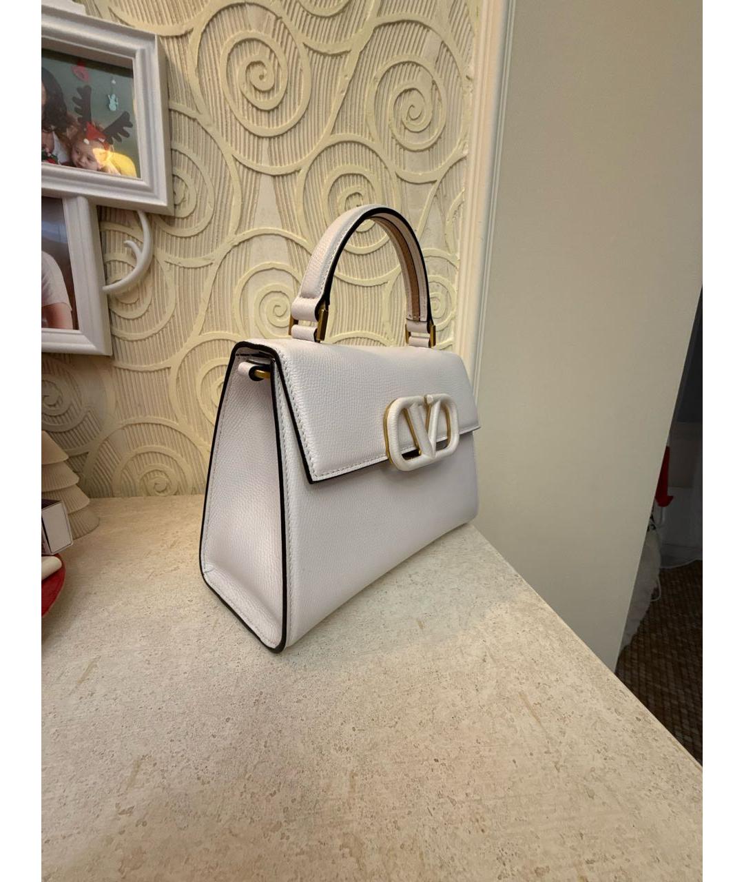 VALENTINO Белая кожаная сумка через плечо, фото 2