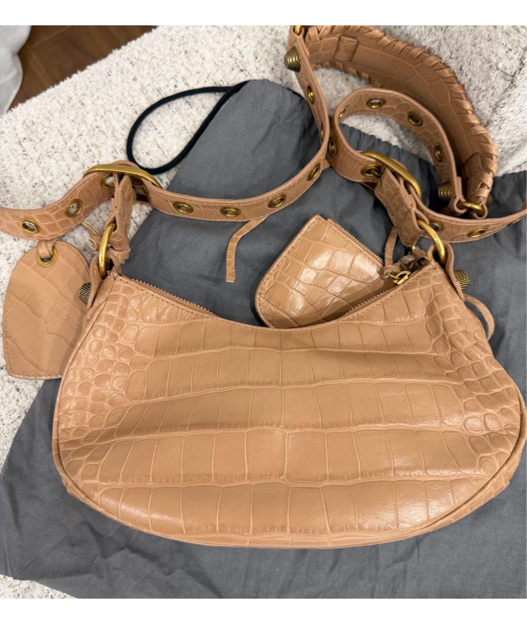 BALENCIAGA Бежевая кожаная сумка через плечо, фото 4