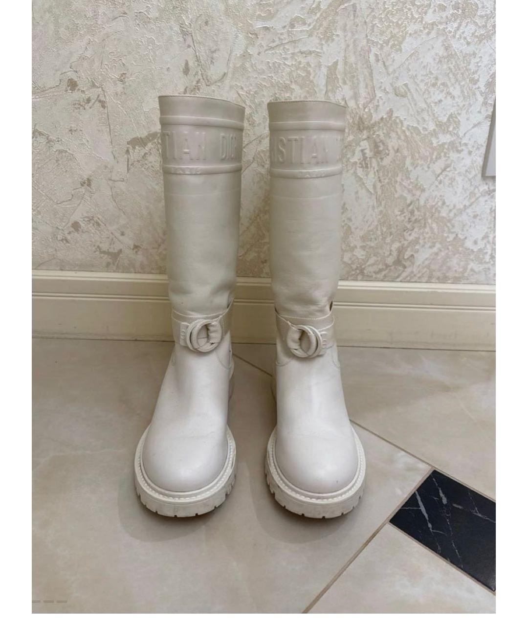 CHRISTIAN DIOR Белые кожаные сапоги, фото 2