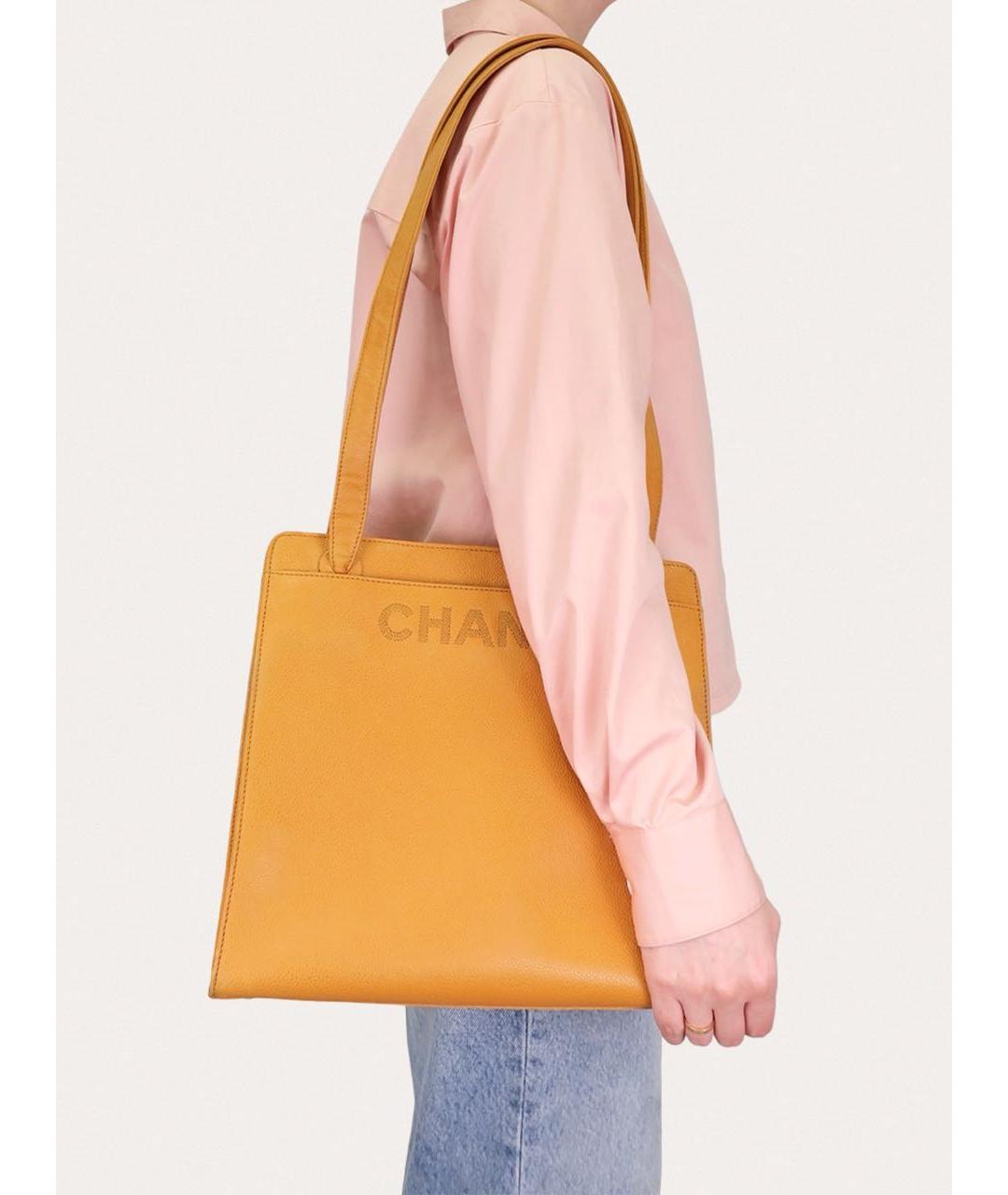 CHANEL Оранжевая кожаная сумка через плечо, фото 8