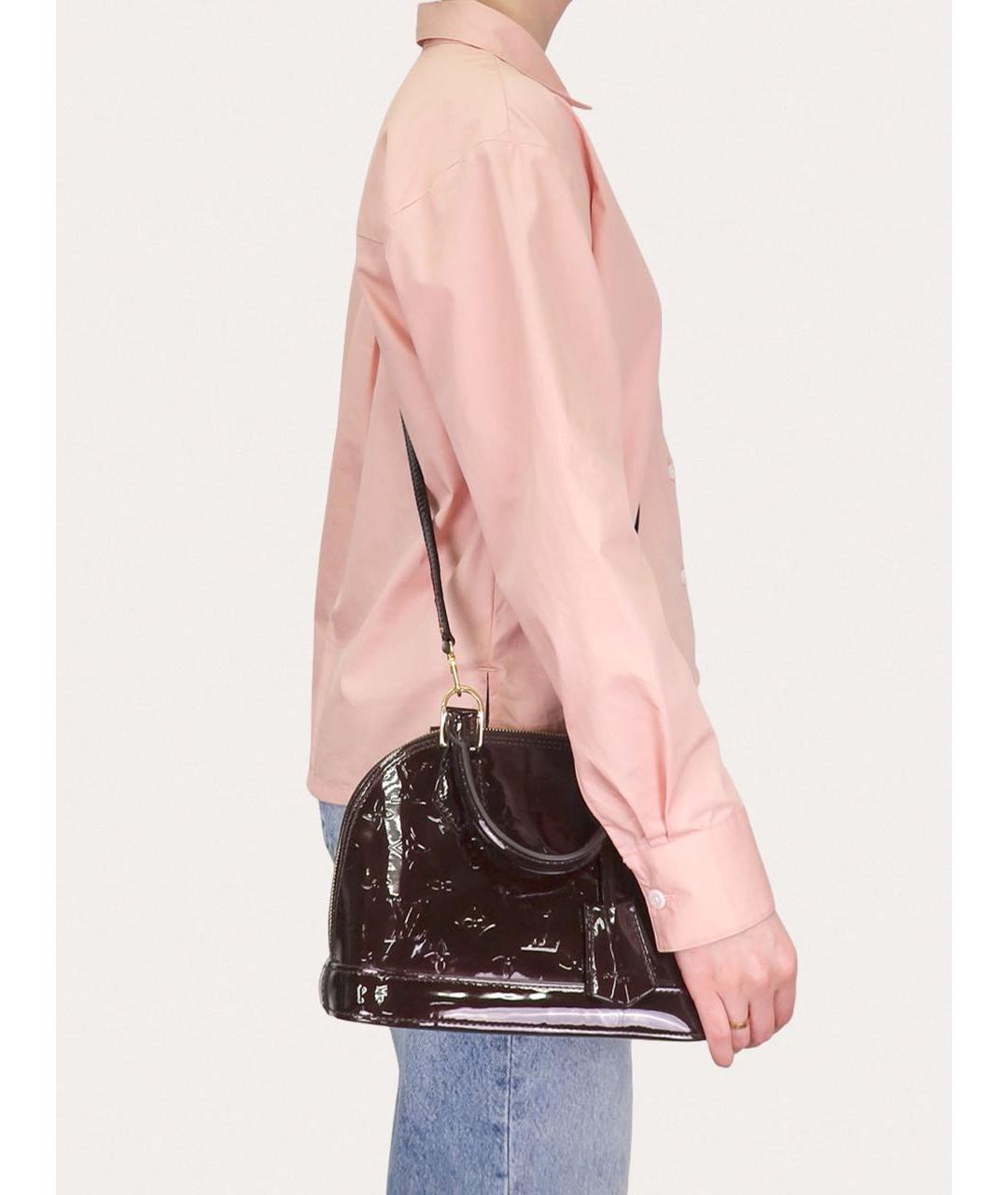 LOUIS VUITTON Бордовая сумка через плечо из лакированной кожи, фото 8