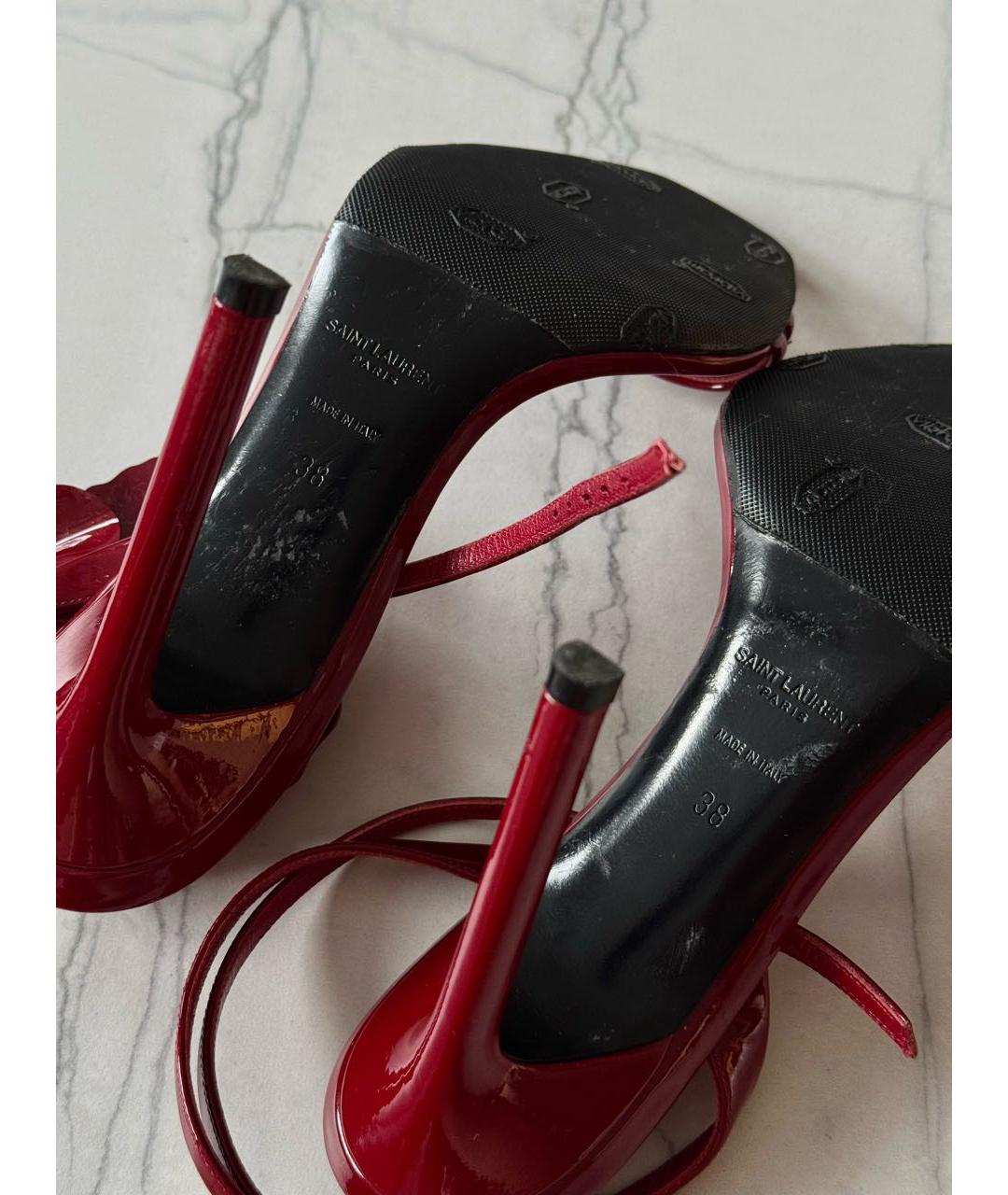SAINT LAURENT Красные босоножки из лакированной кожи, фото 4