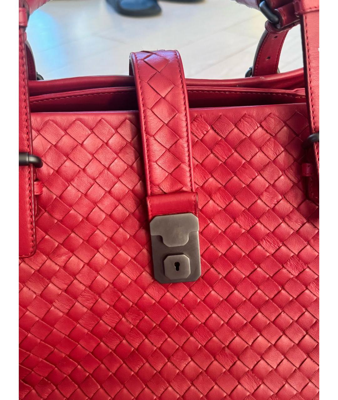 BOTTEGA VENETA Бордовая кожаная сумка тоут, фото 5