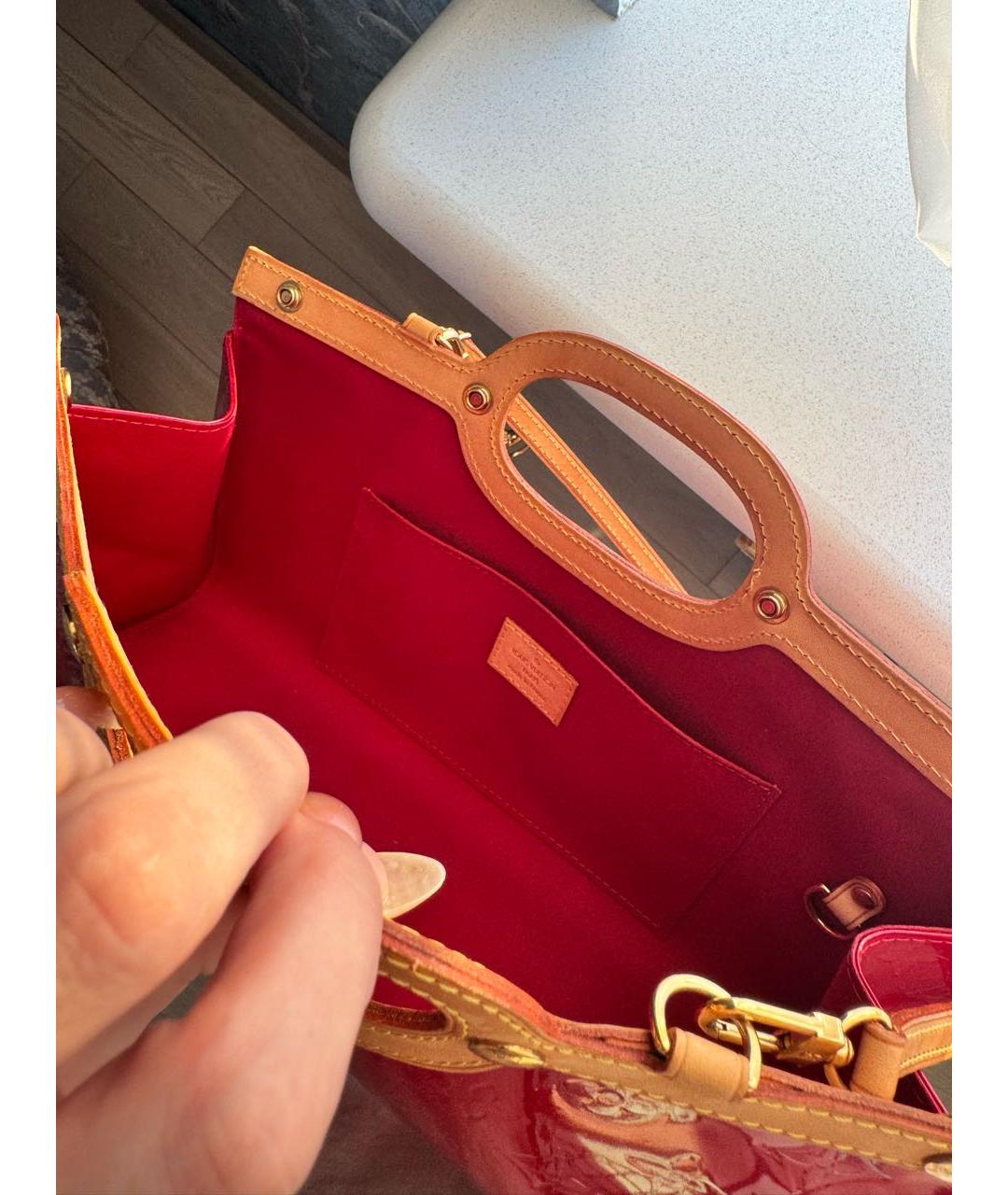 LOUIS VUITTON Красная кожаная сумка тоут, фото 5