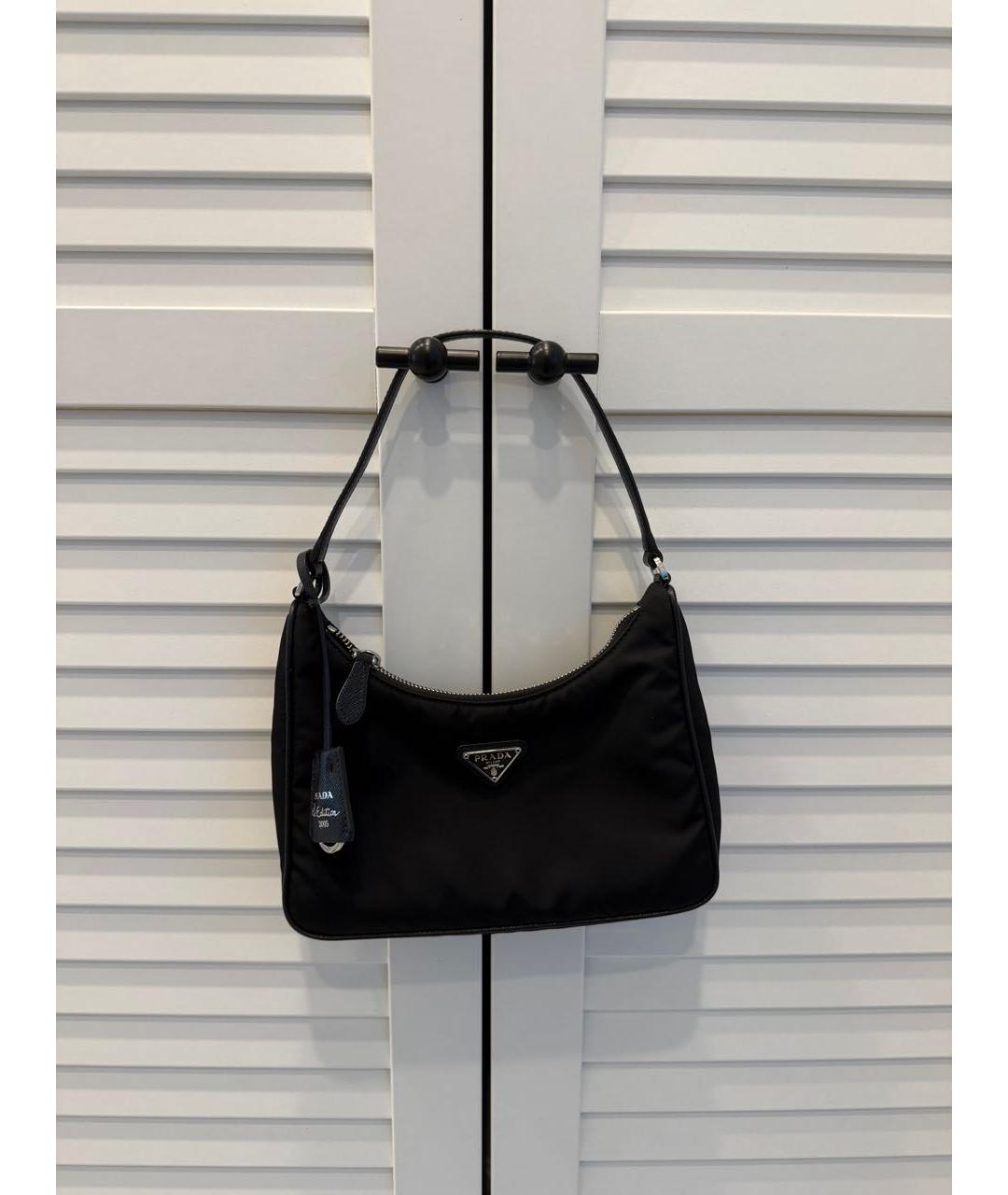 PRADA Черная синтетическая сумка с короткими ручками, фото 5