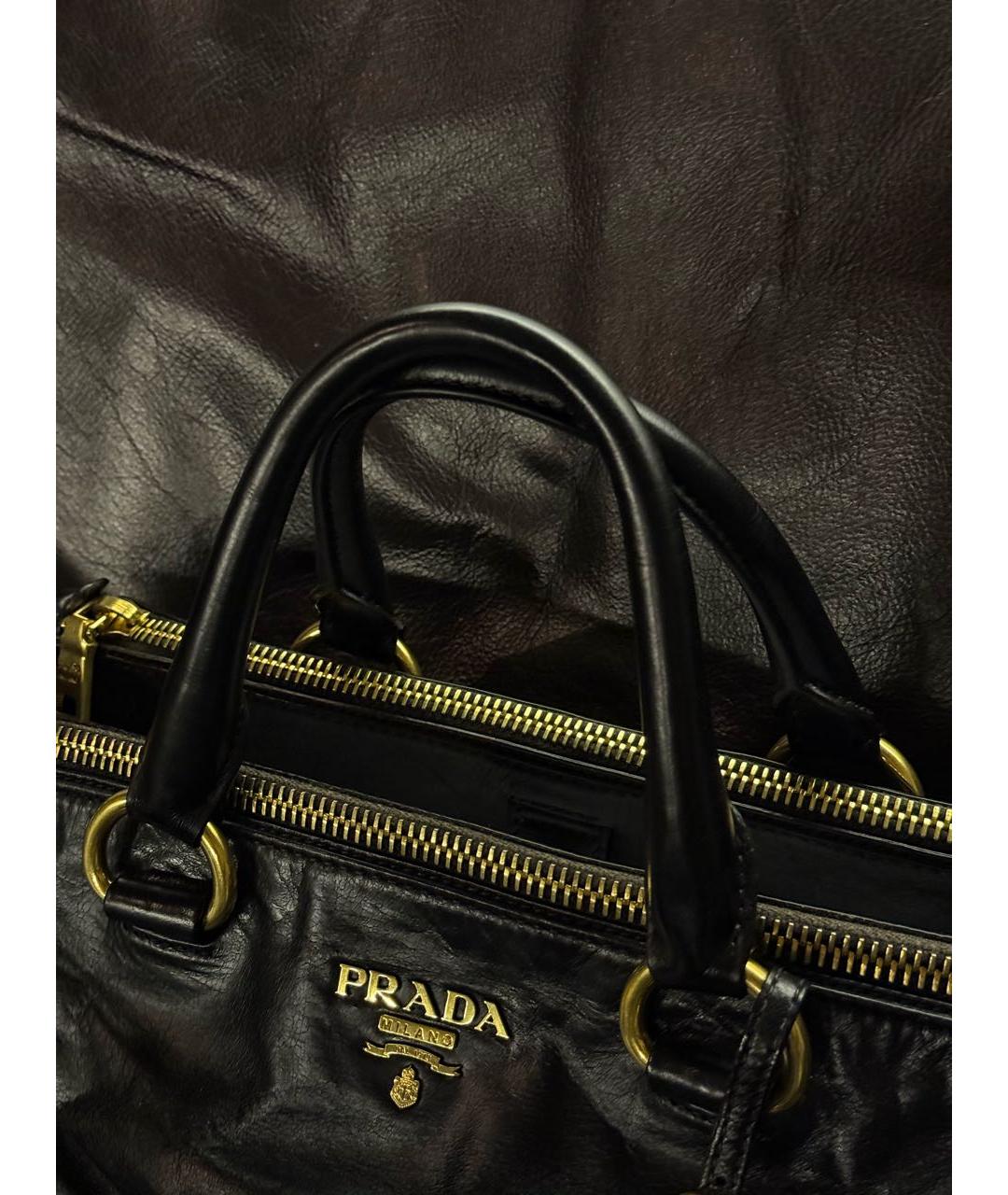 PRADA Черная кожаная сумка через плечо, фото 4