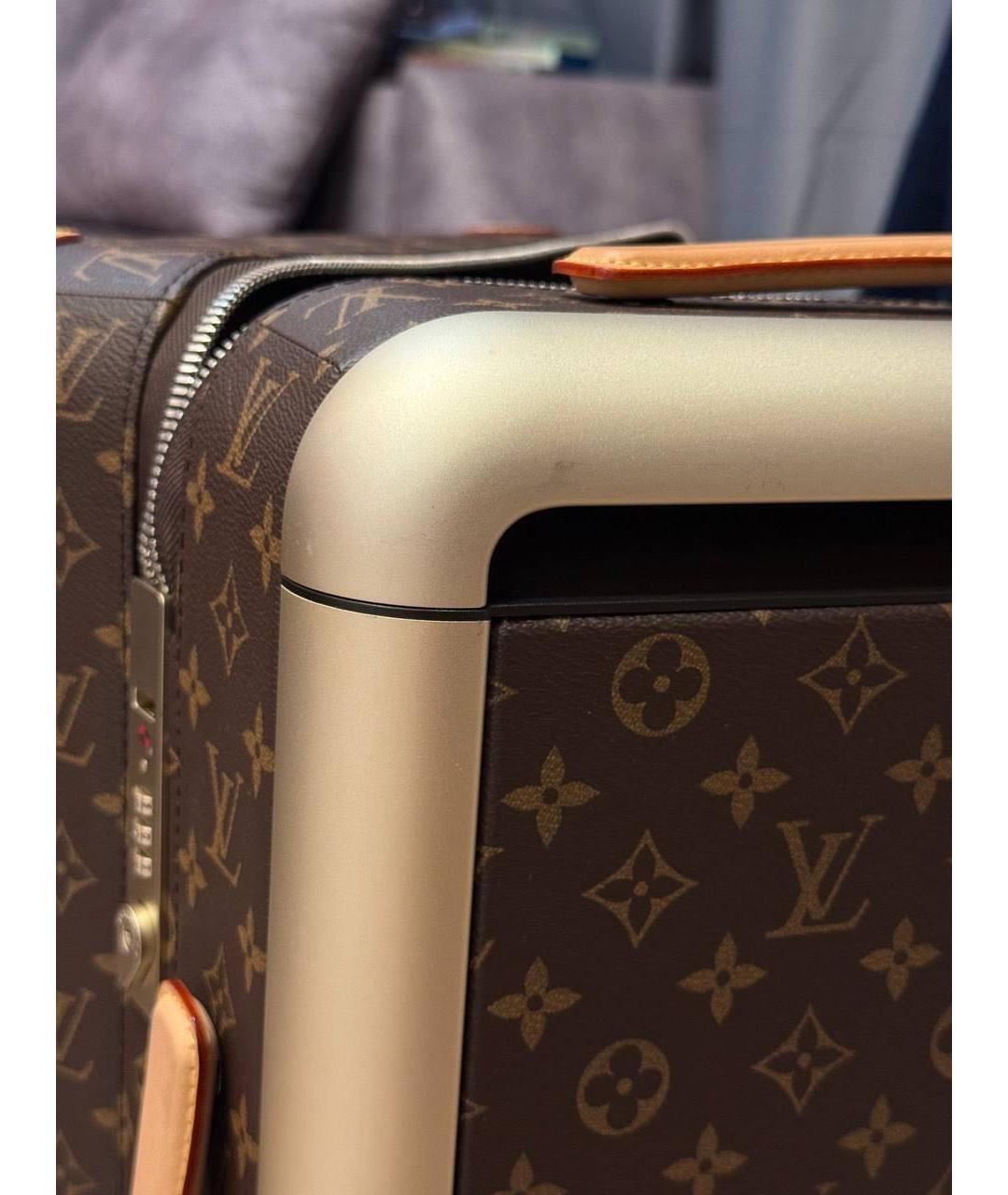 LOUIS VUITTON Коричневый кожаный чемодан, фото 8