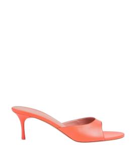 Amina Muaddi Мюли