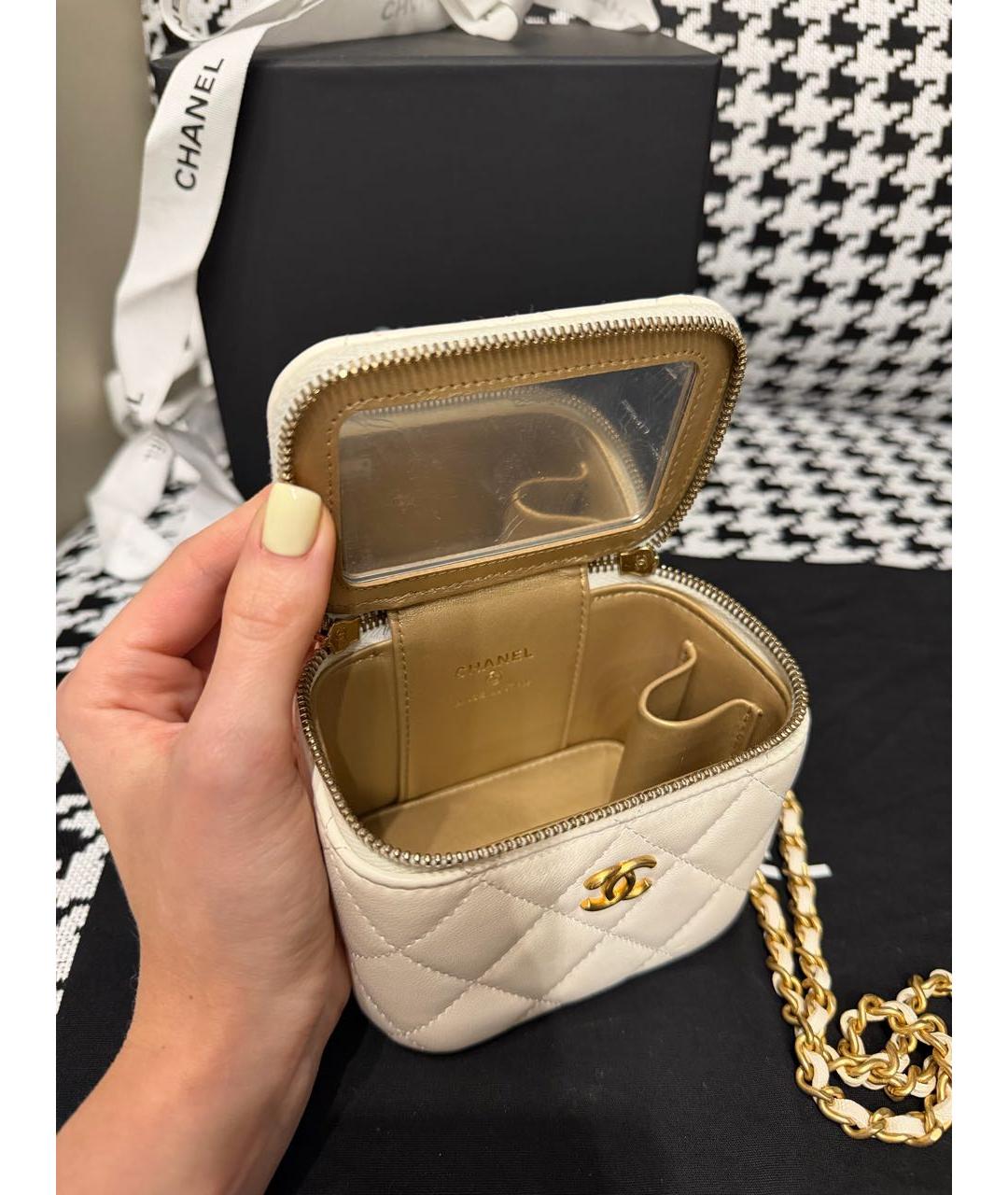 CHANEL Белая кожаная сумка через плечо, фото 6