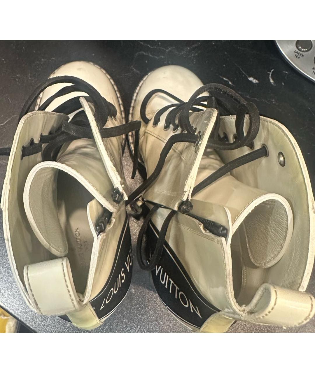 LOUIS VUITTON Белые кожаные ботинки, фото 3