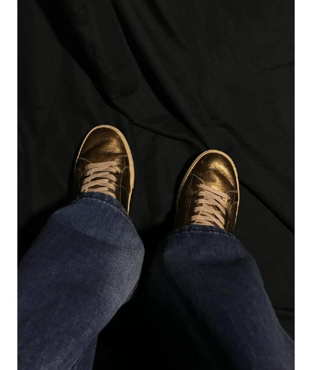 SAINT LAURENT Золотые кожаные низкие кроссовки / кеды, фото 3