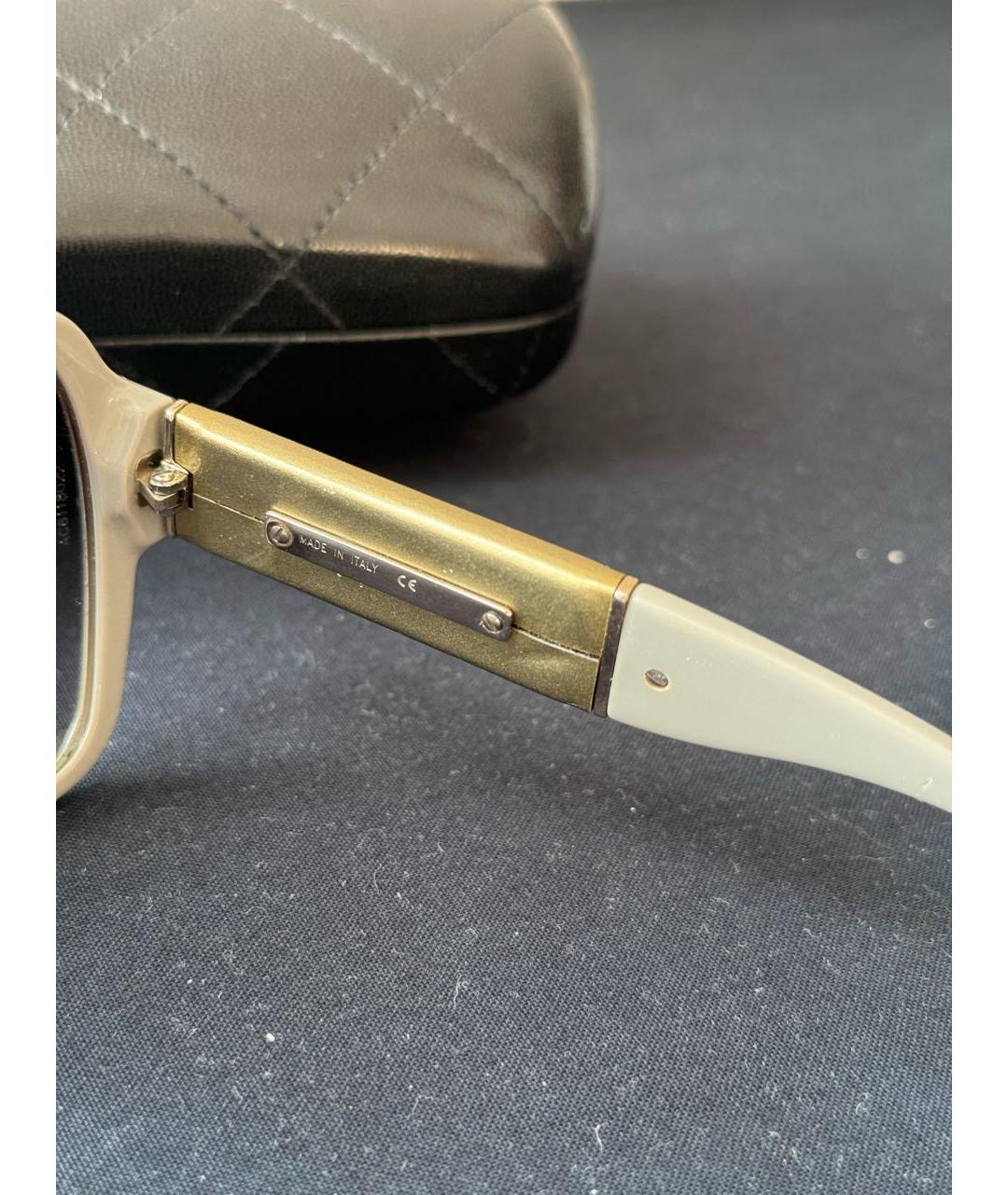 CHANEL Бежевые пластиковые солнцезащитные очки, фото 6