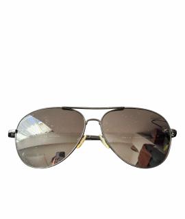 CHANEL Солнцезащитные очки