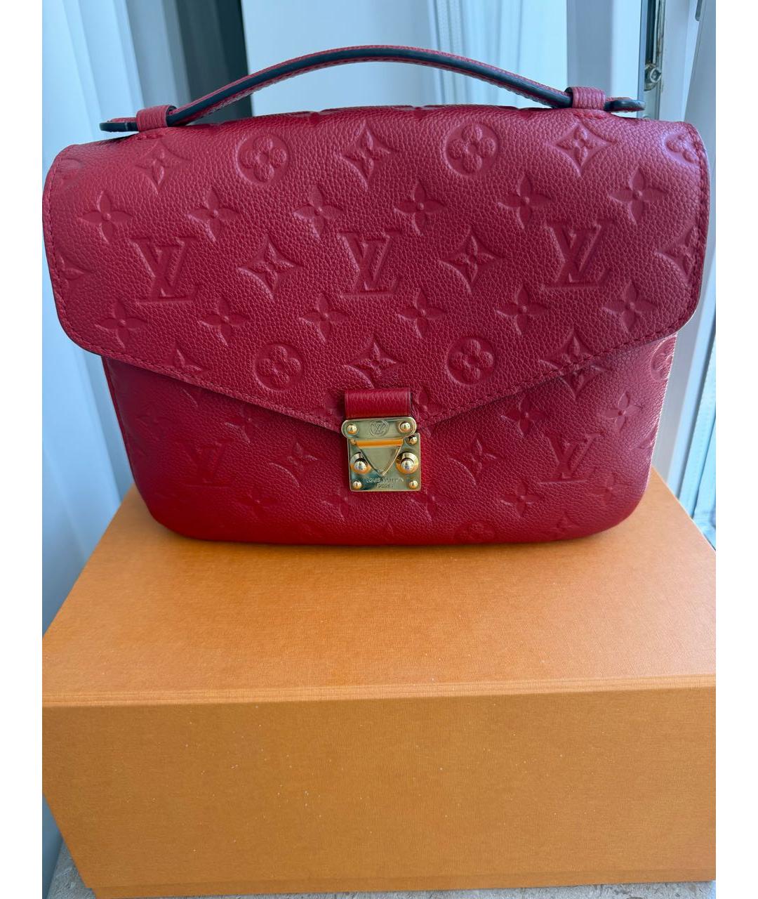 LOUIS VUITTON Красная кожаная сумка на плечо, фото 8